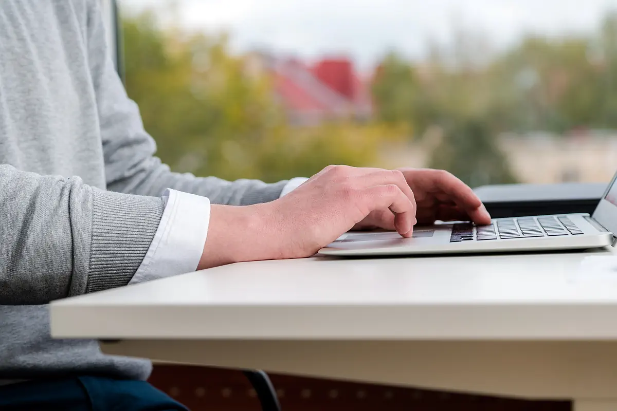 Conturi studenti UCDC